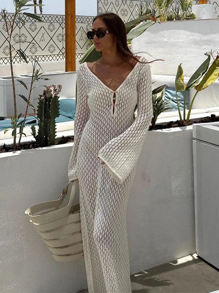 Sexy Womens White White Long Knitting Bikini Cover della moda Bikini Prospettiva femminile Deep-Neck Beach Hollow Beach Knitt Wearled Stiped 240426