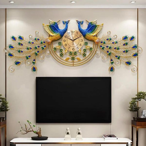 Gli orologi da parete adorano il trucco peacock clock soggiorno in stile europeo in stile europeo atmosfera cinese del vento cinese silenzioso semplice quarzo creativo