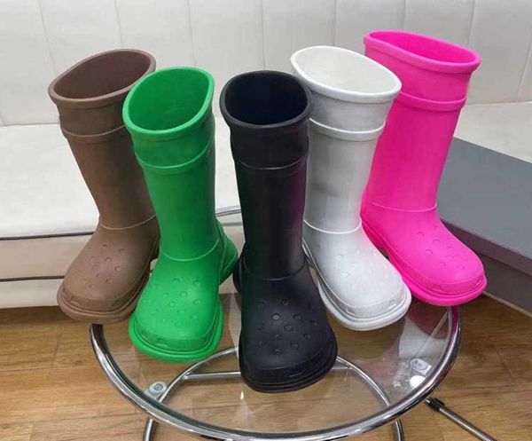 Kadınlar Betty Boots PVC Kauçuk Beeded Platform Kneehigh Uzun Yağmur Bot Kauçuk Yağmur Botları Diz Önyükleme Su Geçirmez Welly Boots Luxur1769091