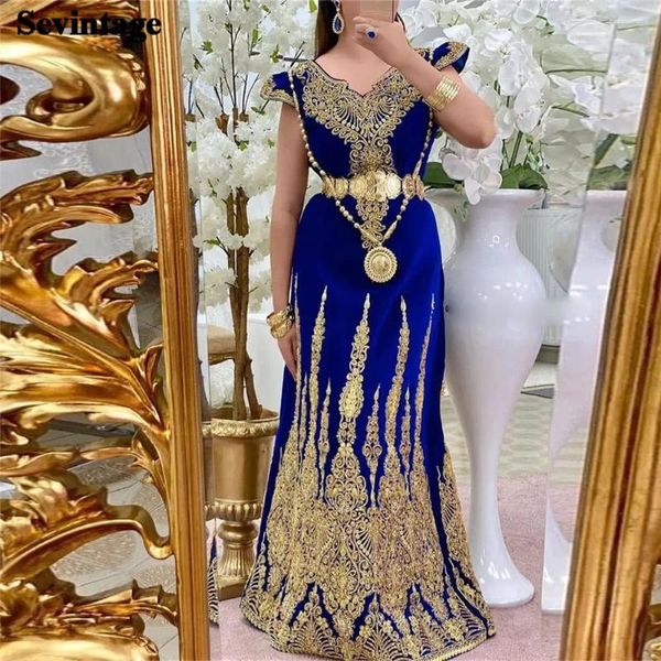 Abiti per feste Sevintage Royal Blue Velvet Mermaid Abito da sera algerino Badranne Applique Musulmano Muslim Formale Prom Gown Vestidos de Gala