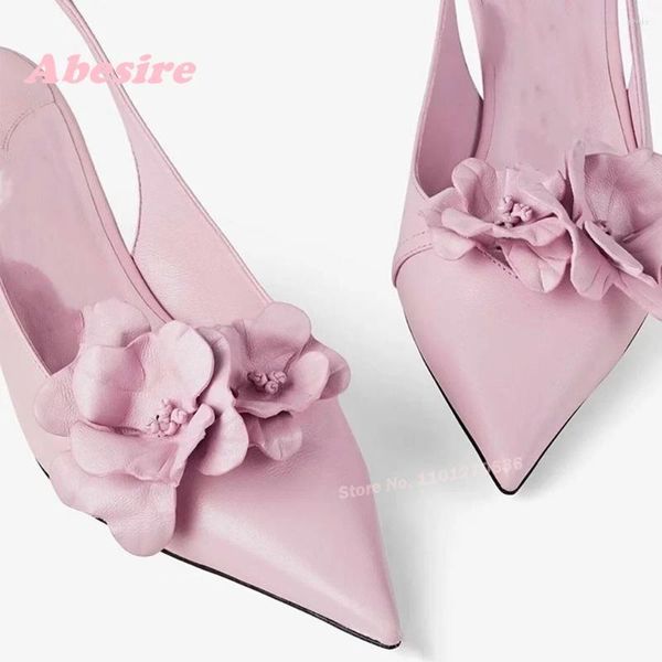 Sandalen rosa Blumen Slingback Pumps Kätzchen Heeled Pointy Toe Leder Frauen 2024 Sommer Patchwork Solid Party Runway Schuhe