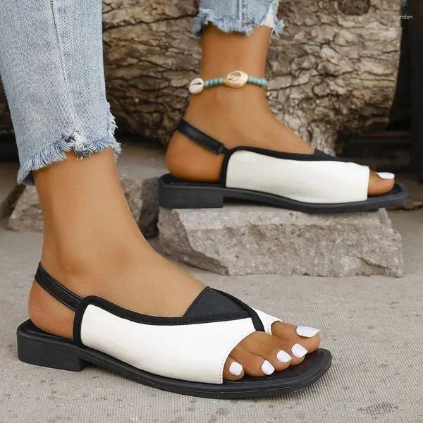 Sapatos casuais de verão senhoras raso de pé de pitada feminina sandálias mistas de cores ao ar livre de praia baixa