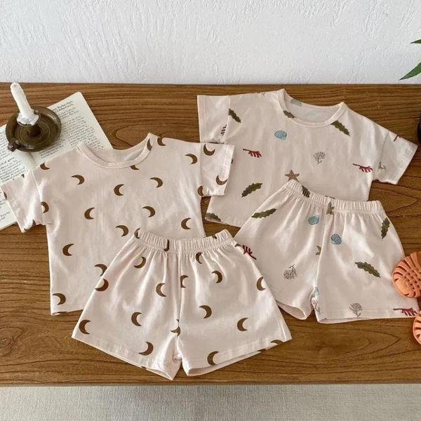 Наборы одежды рождены Baby Summer Simple Print Pajamas Дети набор шорт с короткими рукавами для малышей.