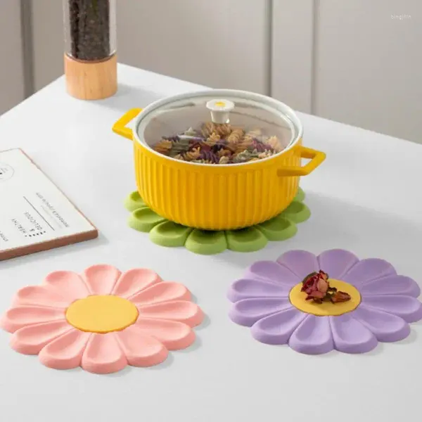 Tischmatten Silikon -Topf -Matten -Daisy -Form Trivets Küchentheke Hitzebeständige Halter für Pfanne und Töpfe Tische