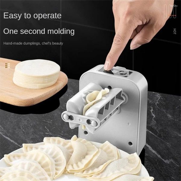 Strumenti di cottura automatica piccola macchina per gnocchi elettrici che creano utensili per gnocchi che premono la pelle impastare gnocchi.