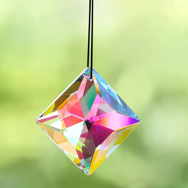 Dekoratif Figürinler 50mm Asma Kristal Suncatcher Pencere Parlak Renkli Kare Cam Yüzlü Prizmalar Gökkuşağı Maker Chandelier