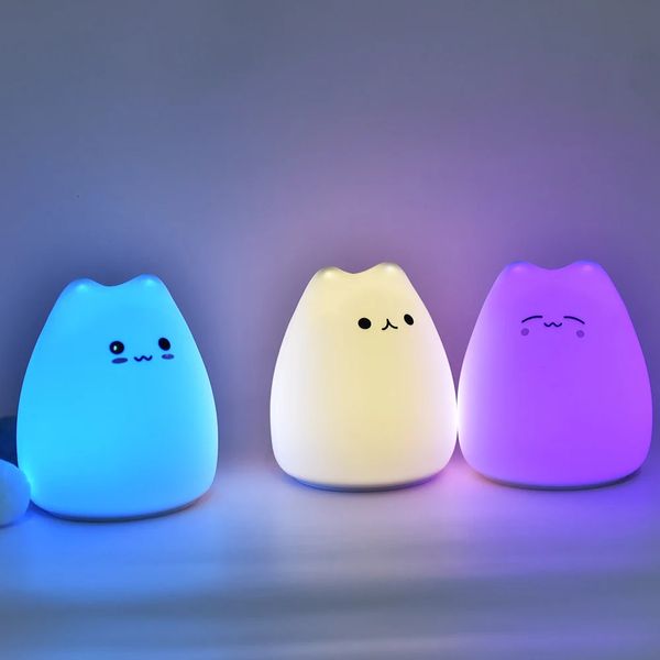 Luce notturna a LED per bambini bambini Bambini morbidi Sensore touch silicone 7 colori Cartoon Cat Sleep Sleeping Lampada per la casa decorazione 240507