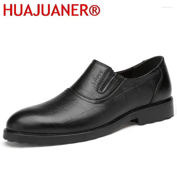 Scarpe casual Qualità Designer classico Slip on Oxford Men Dress Luxury Genuine in pelle Black Wedding per moca