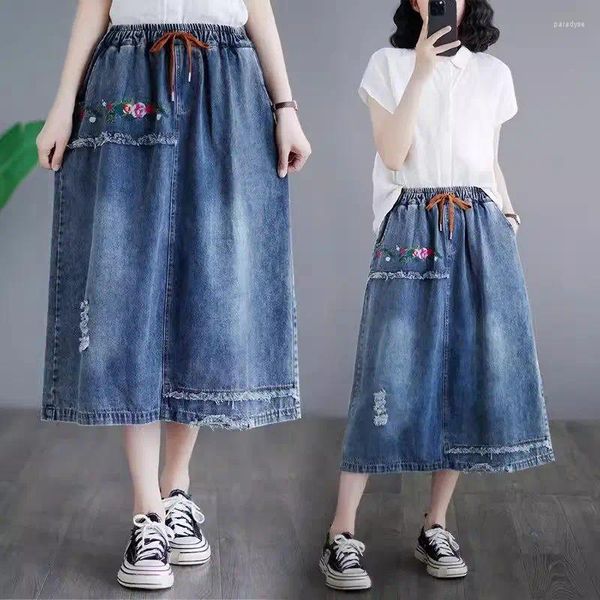 Röcke großgröße chinesischer Stil bestickter Jeansrock für die Sommer-Sommer-A-Linie losen Mid Länge-Regenschirm-Trend Jeans Saia K431