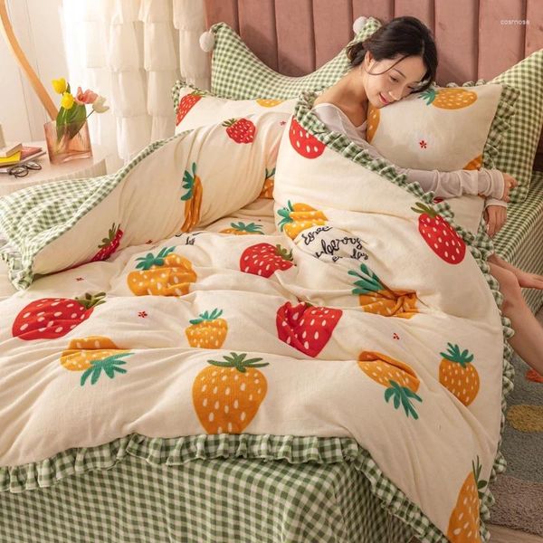 Set di biancheria da letto in velluto in velluto a 4 pezzi set principessa robusto cristallo calda foglio di copertura flanella trapunta