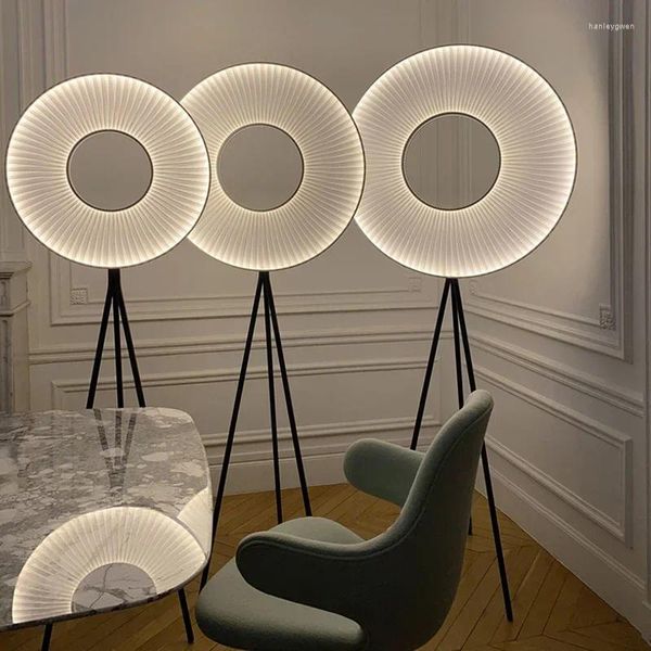 Lâmpadas de piso modernas lâmpadas de criatividade nórdica Minimalista Tecido pregas led sala de estar de jantar de jantar lampe lampe salão de decoração de casa itens de decoração