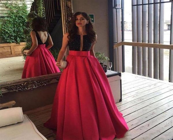 Offener Rücken Fuchsia Langer Abend Prom Kleider Arabisch formelles Kleid Schwarzer Perlen Vestido de Gala 2021 Custom Sonderanlass Abend 8164622