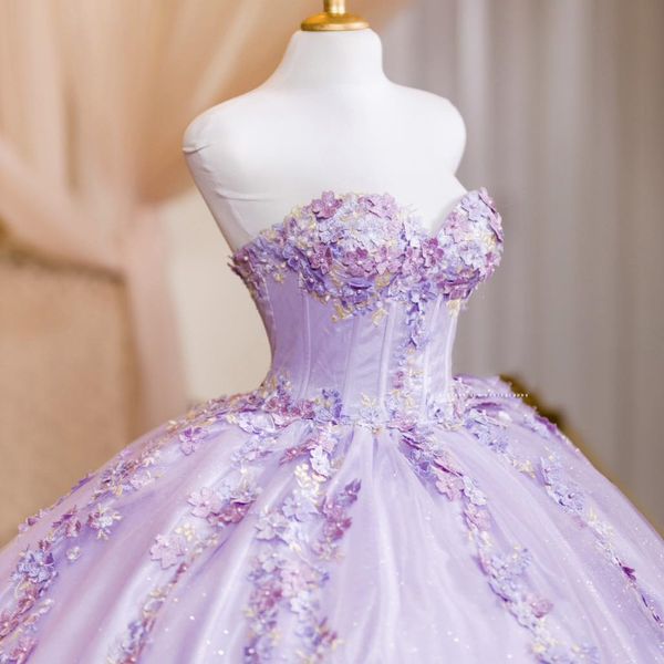 Abiti Lilac Quinceanera 2024 Principessa dolce 16 anni Abiti per feste di compleanno Appliques Tull Vestidos 15 de Quinceanera