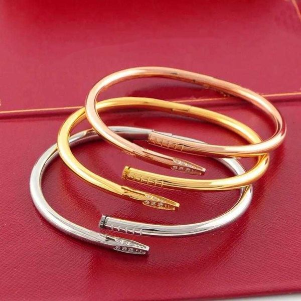 Love Bracelet Bangleger Bangles de designer de unhas para mulheres mensagens de aço inoxidável Brandela de braçadeira pulsera pulseras revestidas de ouro de prata rosa diamante ma6o