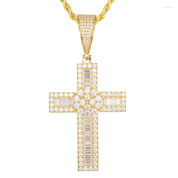 Colares pendentes Moissanite S925 Sterling Silver Bling Out Cross Pingents Colar para homens Hip Hop Luxuoso rapper Jewelry Gold Color