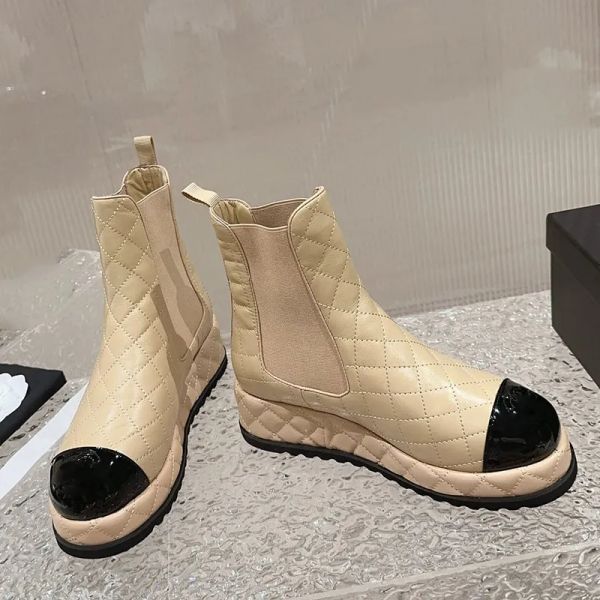 Hot Nuovo piattaforma a cuneo a cuneo French a cuneo francese stivali caviglia classica slittamento elastico su designer western neve leisure shoe ladies hardware trapuntato hardware matelasse casual scarpa casual