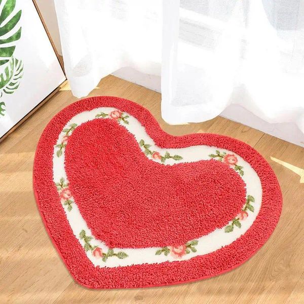 Ковры в форме сердечного коврика для душа абсорбент пол коврик многофункциональный цветочный коврики для ванны спальня спальня для спальни для домохозяйства.