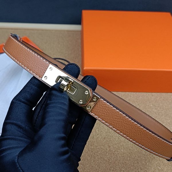 Cintura di design Donne Cinture per donne Designer Abito Spacco Cinture Blocco di alta qualità per fissare la cintura Cinture di design a cintura di lusso in pelle genuina