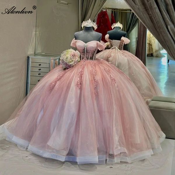 Красота розовая милая пухлая бальная платья Quinceanera платья с длина пола от плеча с коротки