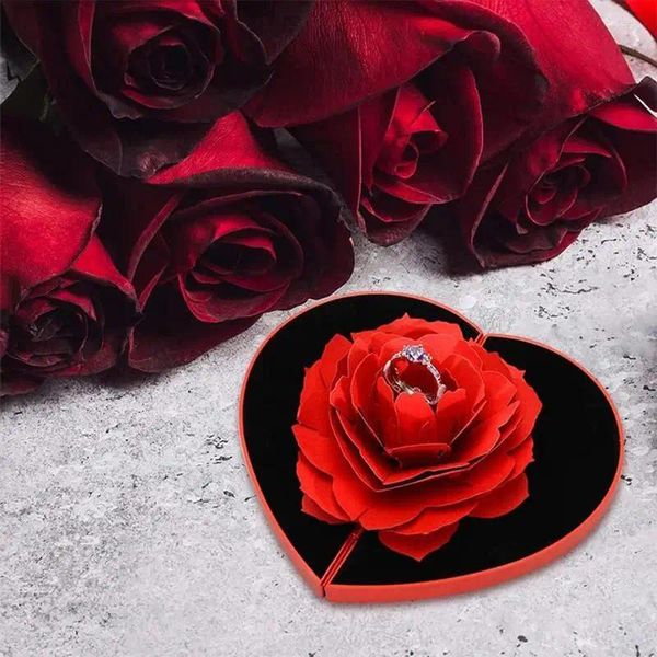Geschenkverpackung Red herzförmige Geschenke Schachtel Valentinstag präsentiert 3d Liebe herzförmige Spinning Rose Boxes Jubiläum Hochzeit