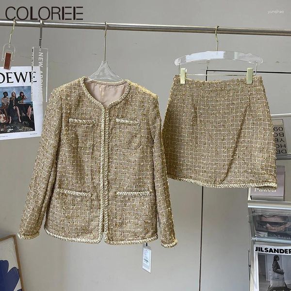 Рабочие платья дизайнеры брендов осень зимняя одежда женщин 2024 Роскошная винтажная золотая твидовая куртка мини -юбки Два куска наряда