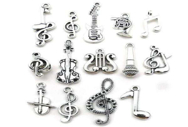 100pcs Charms mistos Guitarra musical Note piano French Horn saxofone pingente de prata antiga para fazer brincos fofos pingentes de pingentes