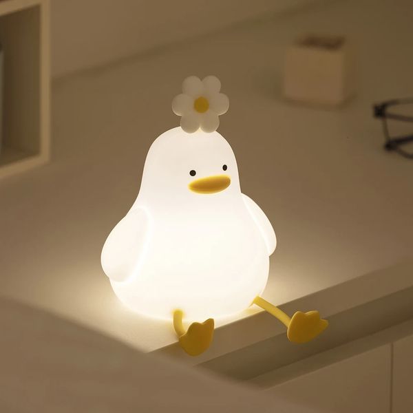 Pato fofo LED Night Light Light USB Recarregável Luz Noturna Lâmpada de Silicone Touch Switch Children Kid Decoração Presente de aniversário 240507