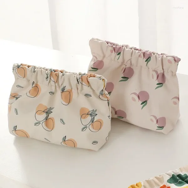 Bolsas de armazenamento Mulheres Flores Bolsa de batom fofa Viagem de guardana