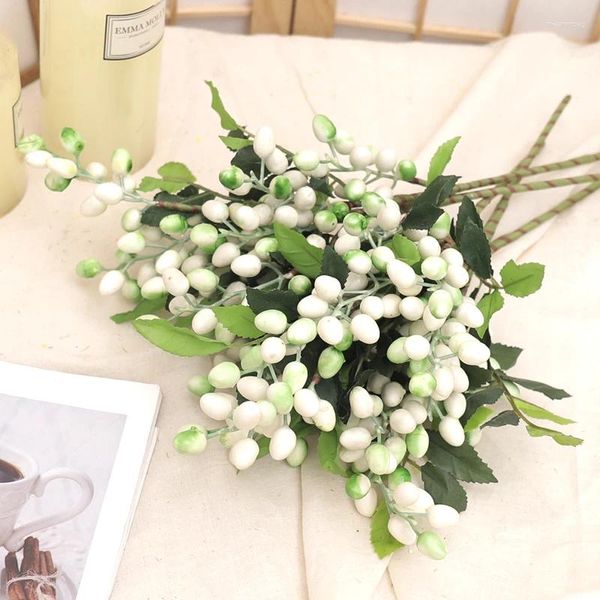 Dekorative Blumen 2pc künstliche Beere Blume Branch Weihnachten Home Hochzeitsdekoration gefälschte Obstpflanzen Herbstparty Tisch DIY Wrader