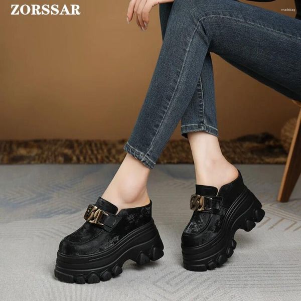 Sandalet 12cm süet moda metal toka yüksekliği artan kadın gündelik platform kama yarım terlikleri kadınlar yaz katır ayakkabıları