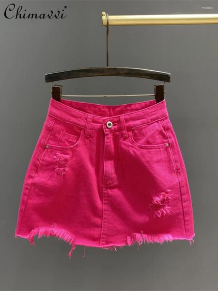 Saias rosa Red Salia de jeans casual para mulheres 2024 Roupas de verão Cantura alta Hole de emagrecer A-line Girl Hip