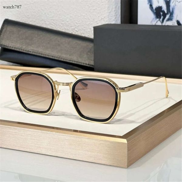 Erkekler için Süper Güneş Gözlüğü Kadınlar Özel Leo Tasarımcı Moda Yaz Avant-Garde Goggles Style Anti-ultraviyole popülerlik yuvarlak metal tam çerçeve gözlükleri rastgele