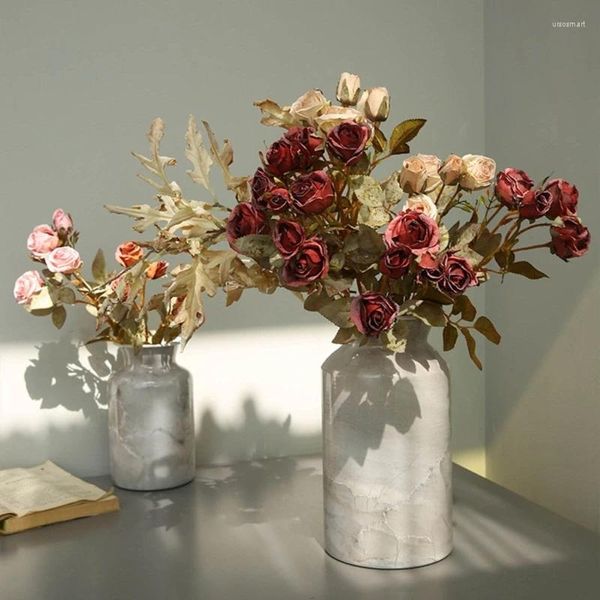 Dekorative Blumen Vintage Kleine Rose Künstliche Blumendekoration Langer Stiel Fake Seidenrosen für DIY Hochzeitsstrauß Tisch Herzstück