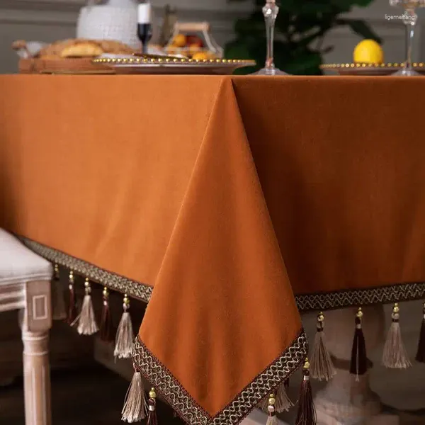 Столовая ткань в европейском стиле бархатная скатерть грандиозная и роскошная ретро -апельсиновая индивидуальная ресторан