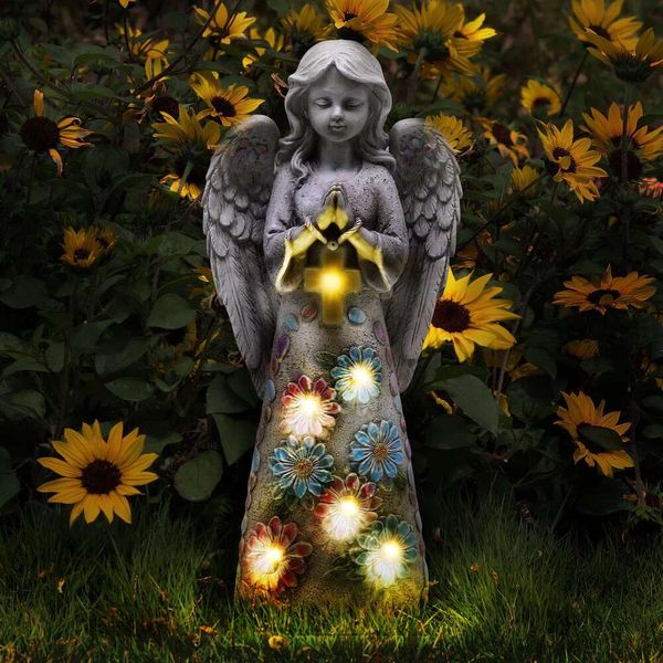 Estátua ao ar livre de VoveExy, escultura de jardim solar com 7 LEDs Welcome Sign Resin, rezando a decoração de arte de anjo para o pátio do jardim de decoração da varanda,