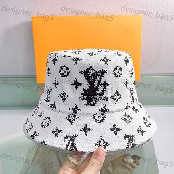 Donne femminili Golll Funny Hat Bucket Farmer Estate Wow Cowboy Designers Show Holiday Designer per uomini Tappelli Cappelli da uomo Casquette Cap