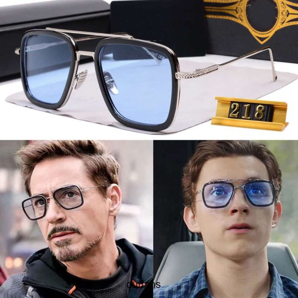 Nuovo volo Dita 006 Tony Stark Style Iron Style Classic O occhiali da sole unisex Men Square Design di lusso RETRO UOMINI DONNE DONNE GOGGLE DI METALLE ECCELLI CON CASE