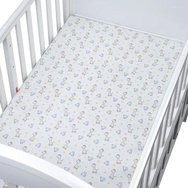 Bettwäschessätze Style Born Cotton Stripe Stripe Design Superweiche und atmungsaktive Jungen Jungen Mädchen Set Crib weißes Babybettblatt