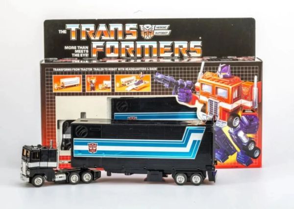 Transformation Deformed Optimus Prime mit Metal Car Head G1 Replik OP Red Optimus Prime KO Version Leader Modell Spielzeug 240512