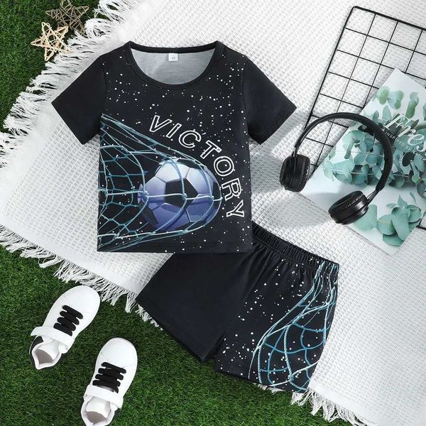 Kleidungssets Terno für Kid Boy 2-7 Jahre alte Kurzarm Fußball T-Shirt und Shorts Sommer-Outfit-Kleidungsstück Kinder tragen OOTD für Baby Boysl2405
