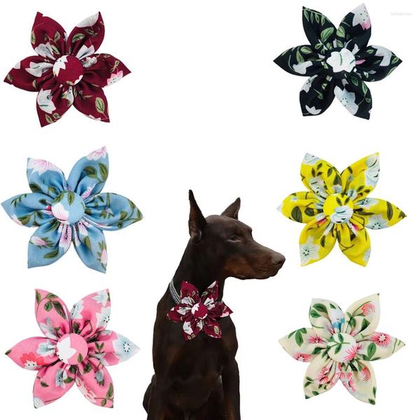 Abbigliamento per cani 50pcs Big Flower Collar Slide Bowtie Wholesale Pet Charms REomovable Pets Grooming Forniture per cani