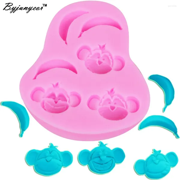 Moldes de cozimento Byjunyeor F1181 Monkey Banana Epoxy UV Resina Silicone Mold para Decoração de Cake Jelly Candy Fools Handmade Tools