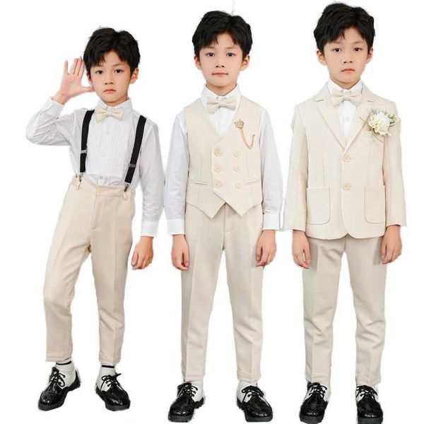 Kleidung Sets Childrens Beige formelle Set Jungen Hochzeit Party Klavier Performance Kleid Kinder Jacke Hosen Bogen Kleidung T240513