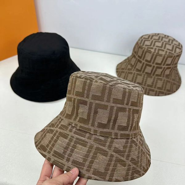 Mans Womens Designer Bucket Hat Hat Chaneiros Reversíveis Mais Jovens Prevenção de Capas de Baskeball Beanie Baseball Cap Beach Vestido de pesca casual ao ar livre