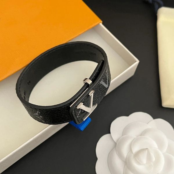 Designer di lusso da uomo bracciale in pelle braccialetto bango nero stampa marca marca uomini regali di compleanno regali designer gioielli a mano braccialetto