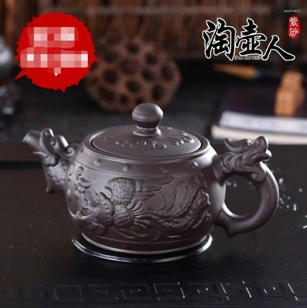 Чайный настройки керамического чая ручной работы устанавливают дракон и чайник две чашки