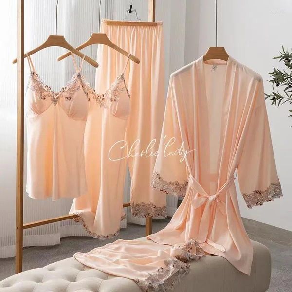 Ev Giyim Pijamaları Kadınlar İçin Pijamalar Renkli Dantel Beş Parça Takım Yaz Giyim Lüks Boş Zamanlı Halter Nightgown Etek Robe Sweetwear