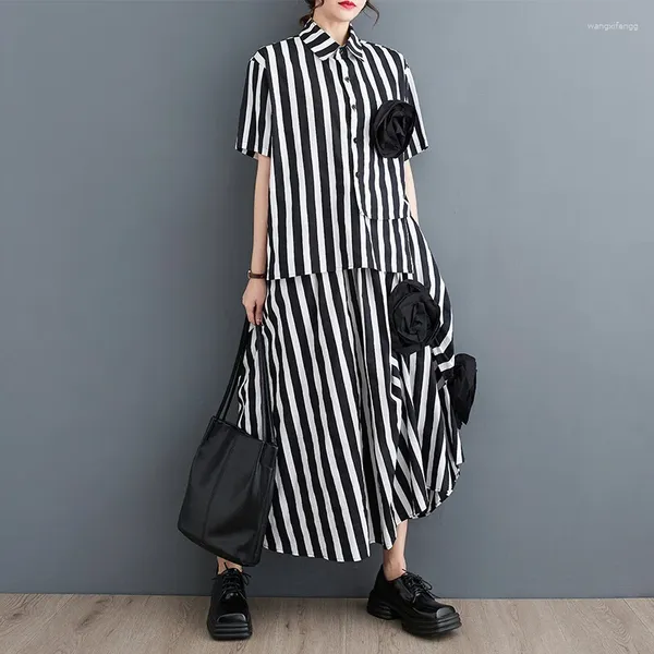 Vestidos de trabalho #2702 Verão preto e branco listrado saia de duas peças Conjunto de camisa de manga curta em estilo coreano de flor sola solta roupas de manga curta