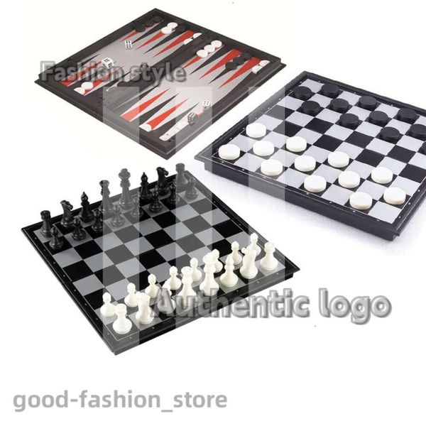 Designer Schachspiele Magnetic Chess Backgammon Checkers Set Road Foldable Board Game 3-in-1 Internationales Schachklappschach Tragbares Brettspiel 805