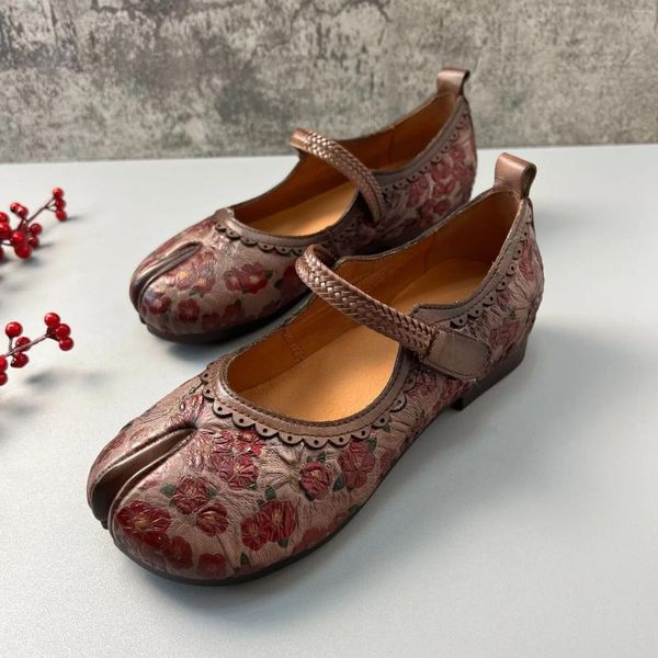 Lässige Schuhe Birkuir Retro Blumen geteilte Zehenladungen Wohnungen für Frauen echtes Leder Luxus Elegant Low Heel Slip auf Damen